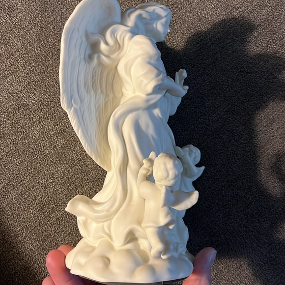 Partylite 8.25" Angel Candleholder with Cherubs, Ivory Bisque Porcelain -$18 - Picture 8 of 11